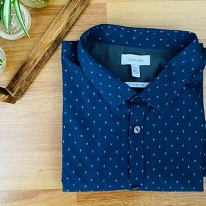 Men’s Slim Fit Calvin Klein Button